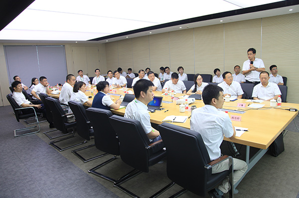 f5d52b39961b4e0795350de684bb69a9